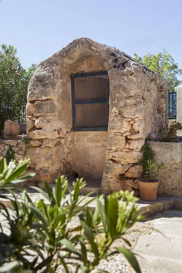 Cal Secretari Vell - Turismo De Interior Hotel La Cabaneta